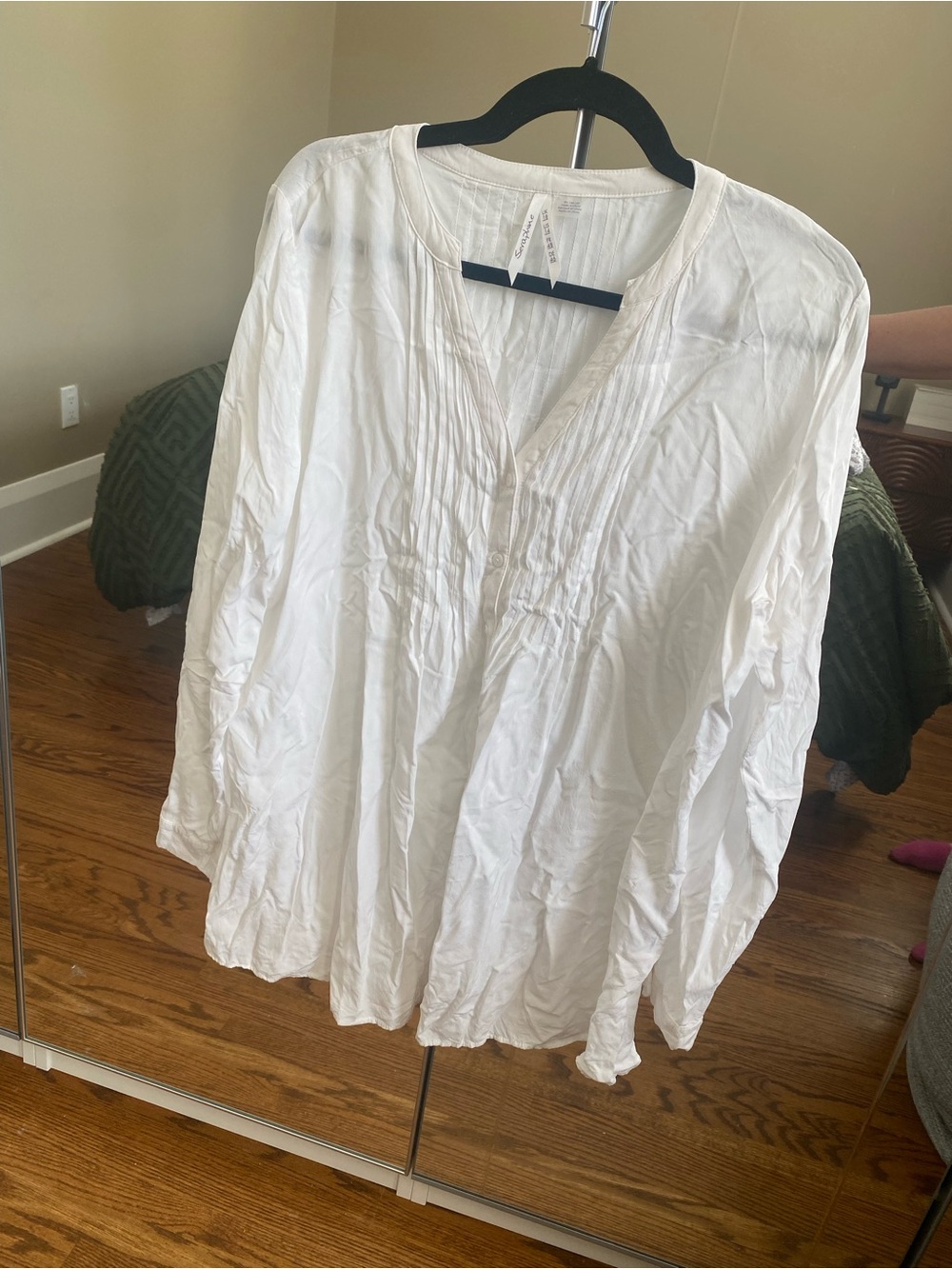 Seraphine White Maternity Blouse Sz. 14